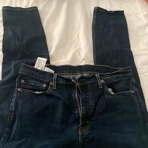 Levi’s 510s waist 38 link 32 dark blue zipper fly